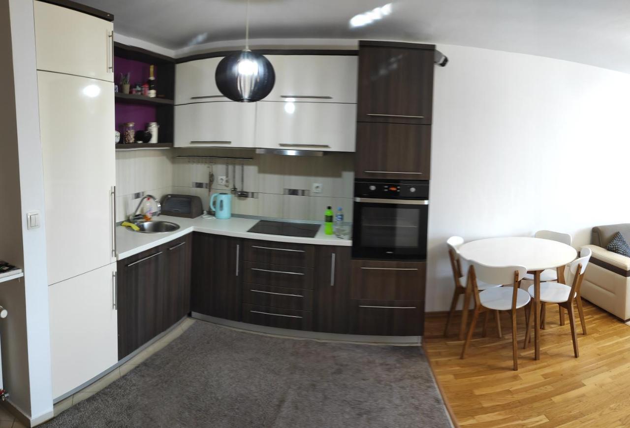 Apartment Bella Casa Free Parking Sarajevo Exterior photo